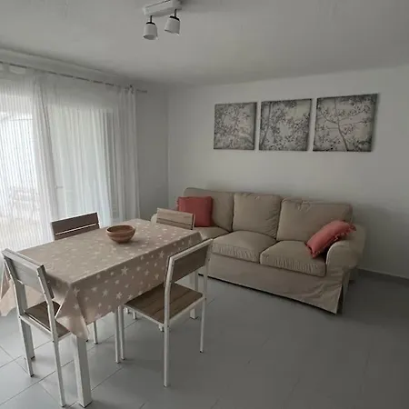 בית נופש Casa Con Piscina Y Vistas Al Mar - Macau